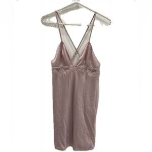 🔴 Victoria’s Secret Elegant Pink Lace Slip Dress🔴